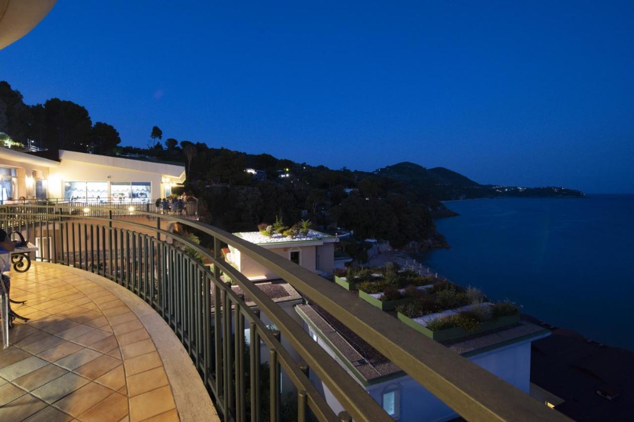 Summit Hotel Gaeta Exterior photo